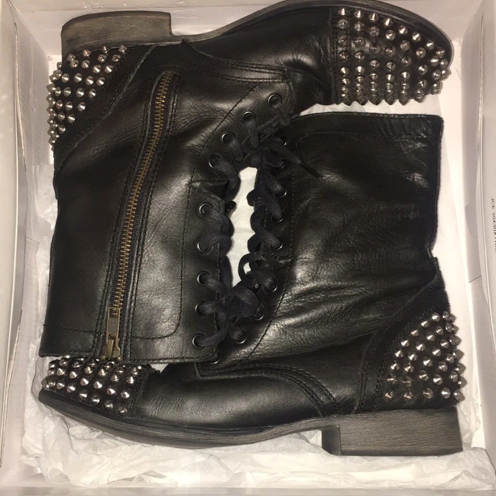 Steve madden studded combat boots